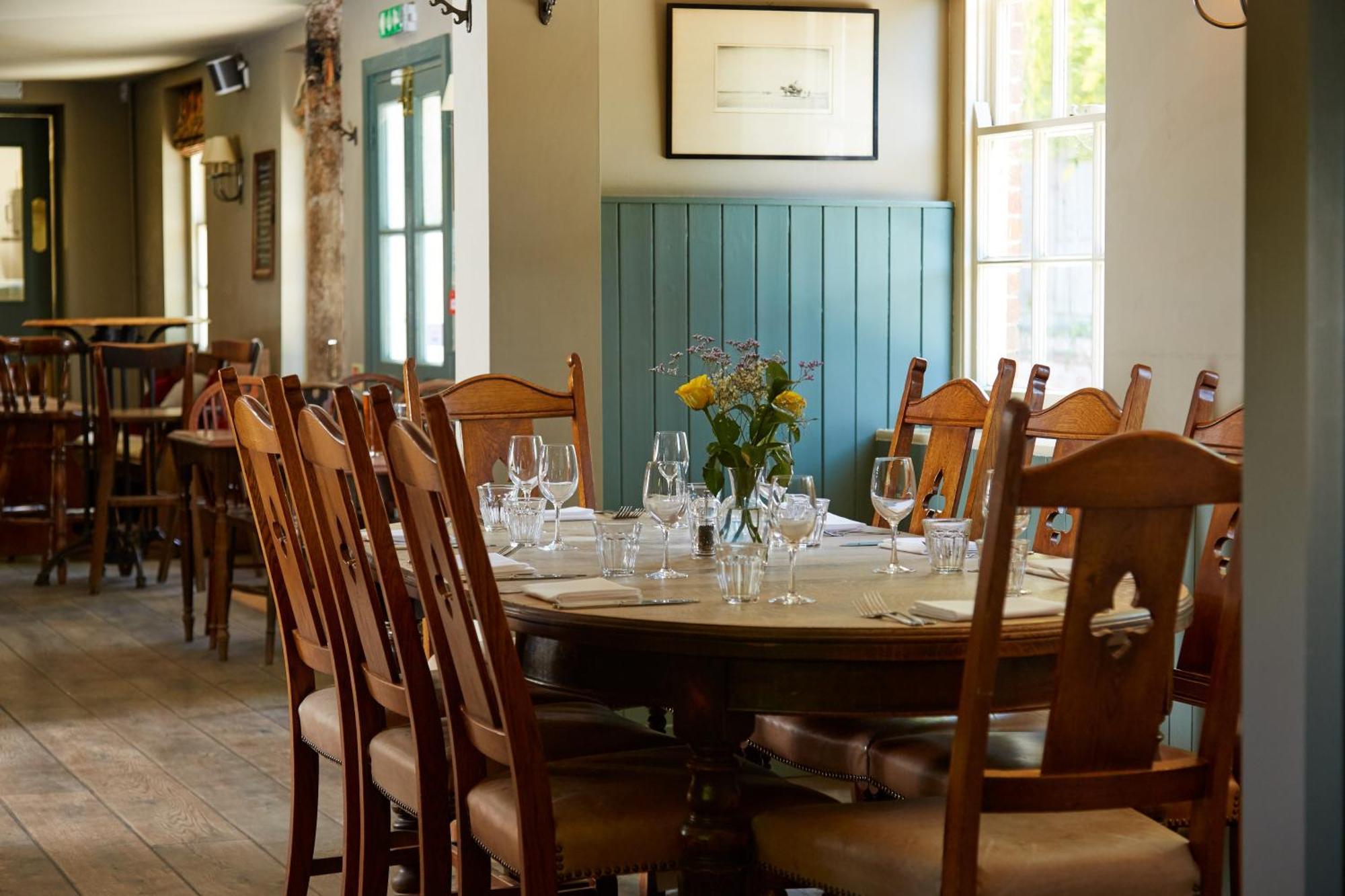The Greyhound Inn Вонтідж Екстер'єр фото